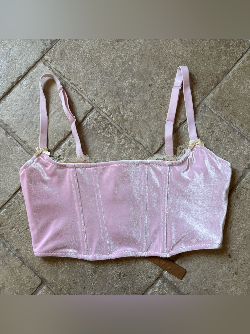 SKIMS Pink Velvet Lace Corset Top Size S NWT Limited Ed Valentine Coquette